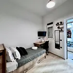 Central Single Room Ground Floor
